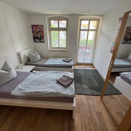 Monteurwohnung Ackerstrasse Og Stassfurt